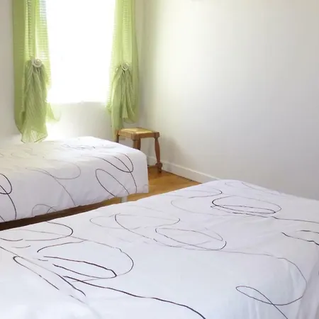 بيت للعطل Holiday With Sea View 04